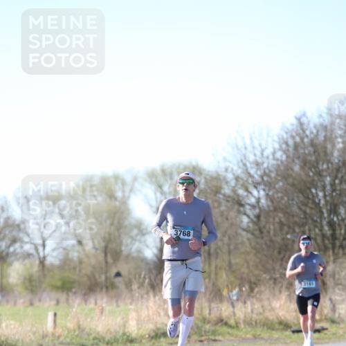 06.04.2025 - 44. Internationalen Wilhelmsburger Insellauf Jannik Wohlers http://msf.ph/oto/7620522 06.04.2025 10:06:55 Laufen 3768, 3161 meine-sportfotos.de