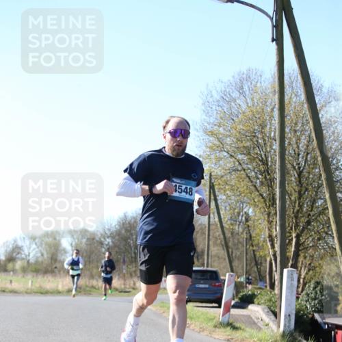 06.04.2025 - 44. Internationalen Wilhelmsburger Insellauf Jannik Wohlers http://msf.ph/oto/7620579 06.04.2025 10:07:14 Laufen 1548 meine-sportfotos.de