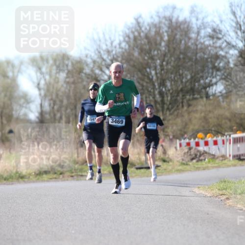 06.04.2025 - 44. Internationalen Wilhelmsburger Insellauf Jannik Wohlers http://msf.ph/oto/7620618 06.04.2025 10:07:36 Laufen 4541, 3469, 5030, 432 meine-sportfotos.de