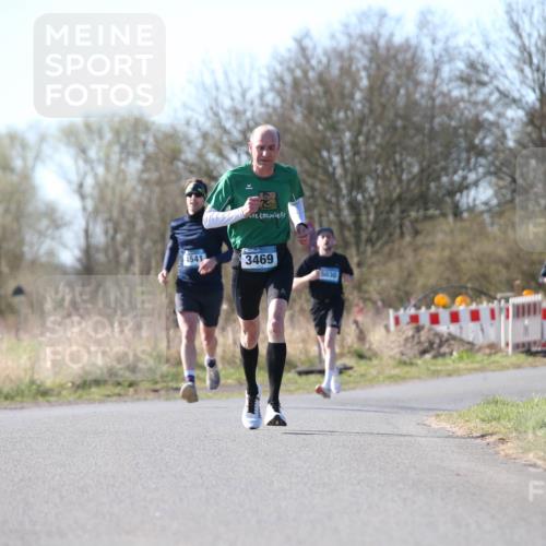 06.04.2025 - 44. Internationalen Wilhelmsburger Insellauf Jannik Wohlers http://msf.ph/oto/7620621 06.04.2025 10:07:36 Laufen 4541, 3469, 5030, 4321 meine-sportfotos.de