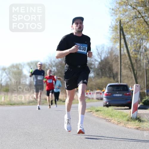 06.04.2025 - 44. Internationalen Wilhelmsburger Insellauf Jannik Wohlers http://msf.ph/oto/7620668 06.04.2025 10:07:45 Laufen 5030 meine-sportfotos.de