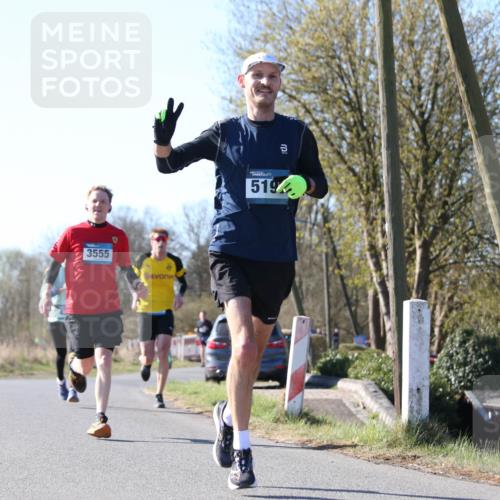 06.04.2025 - 44. Internationalen Wilhelmsburger Insellauf Jannik Wohlers http://msf.ph/oto/7620702 06.04.2025 10:07:49 Laufen 3555, 519 meine-sportfotos.de