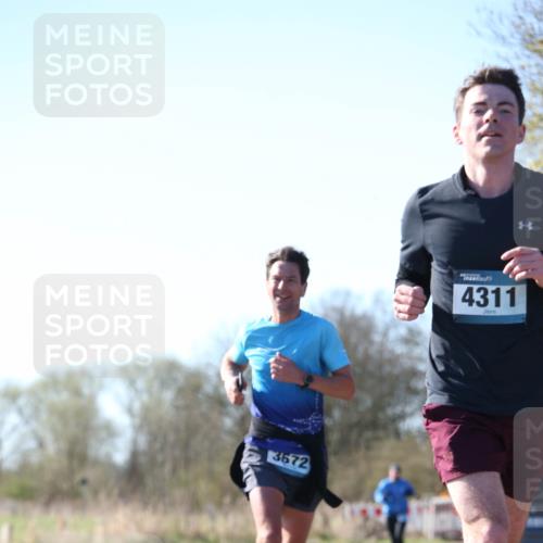 06.04.2025 - 44. Internationalen Wilhelmsburger Insellauf Jannik Wohlers http://msf.ph/oto/7620818 06.04.2025 10:08:05 Laufen 3672, 4311 meine-sportfotos.de