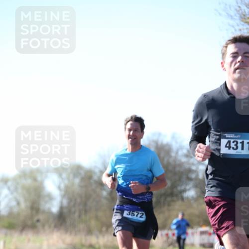06.04.2025 - 44. Internationalen Wilhelmsburger Insellauf Jannik Wohlers http://msf.ph/oto/7620820 06.04.2025 10:08:05 Laufen 3572, 4311 meine-sportfotos.de