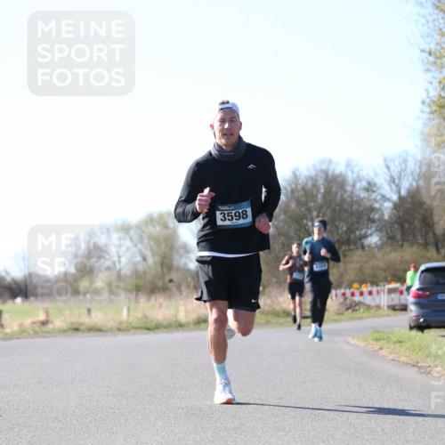 06.04.2025 - 44. Internationalen Wilhelmsburger Insellauf Jannik Wohlers http://msf.ph/oto/7620928 06.04.2025 10:08:30 Laufen 3598, 3353 meine-sportfotos.de