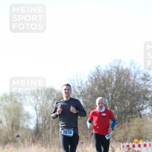 06.04.2025 - 44. Internationalen Wilhelmsburger Insellauf Jannik Wohlers http://msf.ph/oto/7621065 06.04.2025 10:09:39 Laufen 3836, 346 meine-sportfotos.de