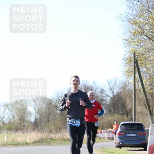 06.04.2025 - 44. Internationalen Wilhelmsburger Insellauf Jannik Wohlers http://msf.ph/oto/7621077 06.04.2025 10:09:41 Laufen 3836, 346 meine-sportfotos.de
