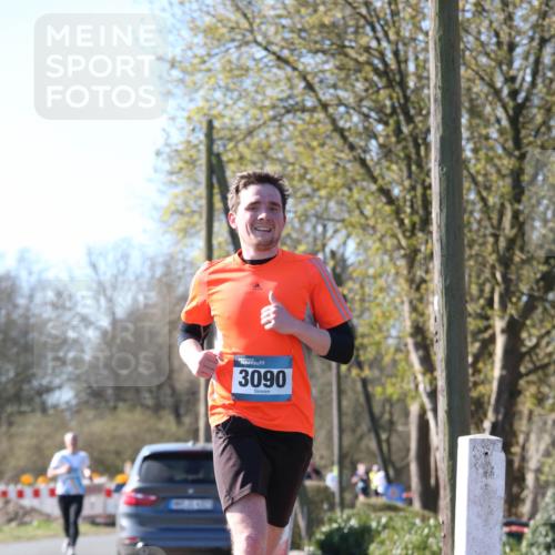 06.04.2025 - 44. Internationalen Wilhelmsburger Insellauf Jannik Wohlers http://msf.ph/oto/7621082 06.04.2025 10:09:53 Laufen 3090 meine-sportfotos.de