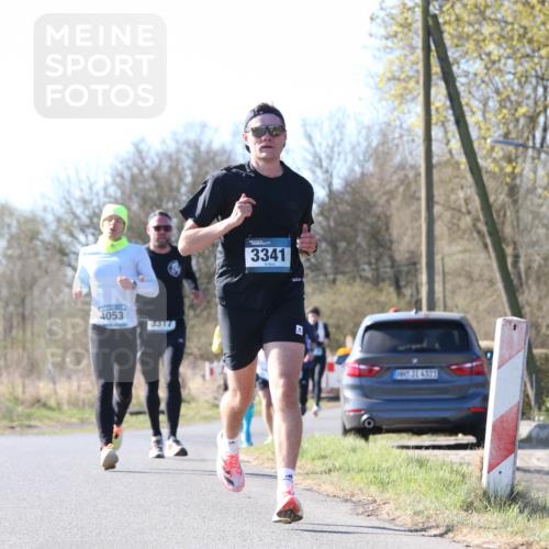 06.04.2025 - 44. Internationalen Wilhelmsburger Insellauf Jannik Wohlers http://msf.ph/oto/7621108 06.04.2025 10:10:16 Laufen 4053, 3317, 3341, 31, 4321 meine-sportfotos.de