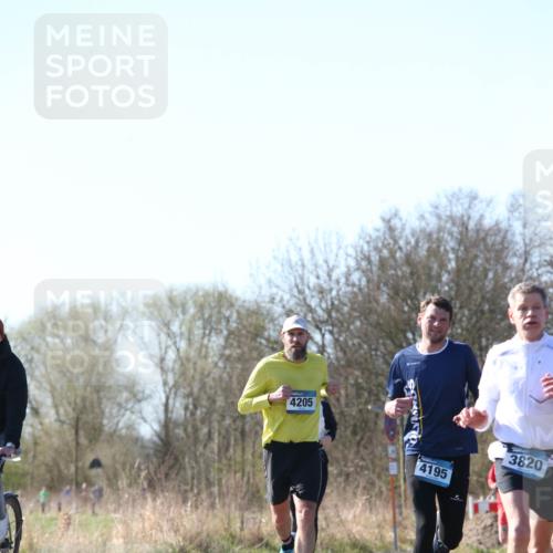 06.04.2025 - 44. Internationalen Wilhelmsburger Insellauf Jannik Wohlers http://msf.ph/oto/7621125 06.04.2025 10:10:22 Laufen 4205, 4195, 3820 meine-sportfotos.de