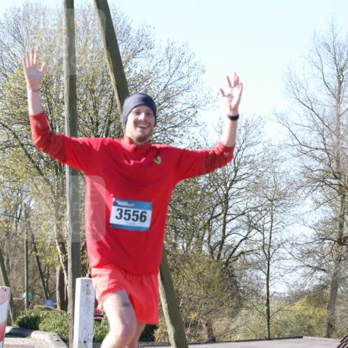 06.04.2025 - 44. Internationalen Wilhelmsburger Insellauf Jannik Wohlers http://msf.ph/oto/7621165 06.04.2025 10:10:36 Laufen 3556 meine-sportfotos.de