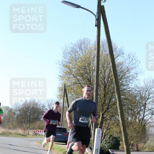 06.04.2025 - 44. Internationalen Wilhelmsburger Insellauf Jannik Wohlers http://msf.ph/oto/7621184 06.04.2025 10:10:48 Laufen 86, 4079 meine-sportfotos.de