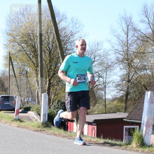 06.04.2025 - 44. Internationalen Wilhelmsburger Insellauf Jannik Wohlers http://msf.ph/oto/7621208 06.04.2025 10:11:03 Laufen 4516 meine-sportfotos.de