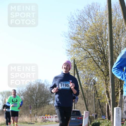 06.04.2025 - 44. Internationalen Wilhelmsburger Insellauf Jannik Wohlers http://msf.ph/oto/7621246 06.04.2025 10:11:29 Laufen 404, 3195 meine-sportfotos.de