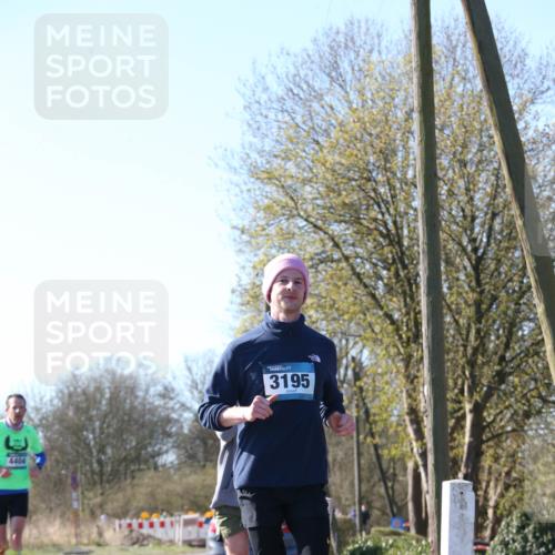 06.04.2025 - 44. Internationalen Wilhelmsburger Insellauf Jannik Wohlers http://msf.ph/oto/7621249 06.04.2025 10:11:30 Laufen 4404, 3195 meine-sportfotos.de