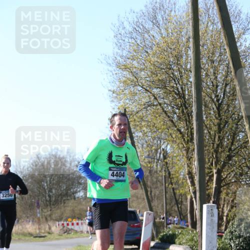 06.04.2025 - 44. Internationalen Wilhelmsburger Insellauf Jannik Wohlers http://msf.ph/oto/7621261 06.04.2025 10:11:33 Laufen 3250, 4404 meine-sportfotos.de