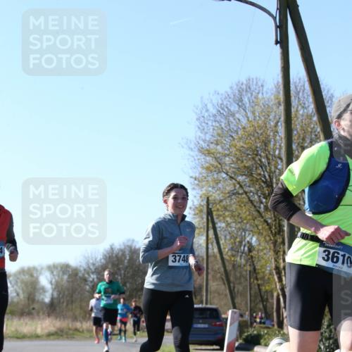 06.04.2025 - 44. Internationalen Wilhelmsburger Insellauf Jannik Wohlers http://msf.ph/oto/7621327 06.04.2025 10:12:14 Laufen 3748, 3610 meine-sportfotos.de