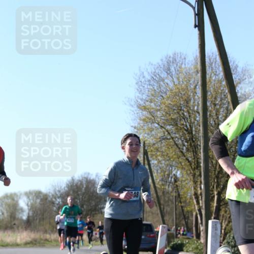 06.04.2025 - 44. Internationalen Wilhelmsburger Insellauf Jannik Wohlers http://msf.ph/oto/7621328 06.04.2025 10:12:14 Laufen 48 meine-sportfotos.de