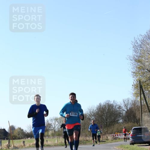 06.04.2025 - 44. Internationalen Wilhelmsburger Insellauf Jannik Wohlers http://msf.ph/oto/7621348 06.04.2025 10:12:23 Laufen 5126, 31, 4323 meine-sportfotos.de