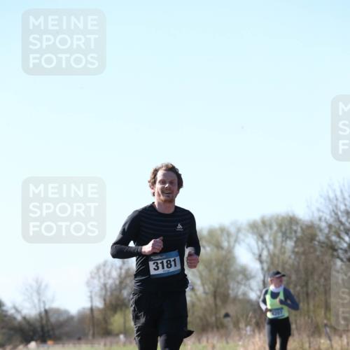 06.04.2025 - 44. Internationalen Wilhelmsburger Insellauf Jannik Wohlers http://msf.ph/oto/7621361 06.04.2025 10:12:26 Laufen 3181, 6, 4207 meine-sportfotos.de