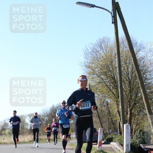 06.04.2025 - 44. Internationalen Wilhelmsburger Insellauf Jannik Wohlers http://msf.ph/oto/7621409 06.04.2025 10:12:38 Laufen 4343, 4259, 5032 meine-sportfotos.de