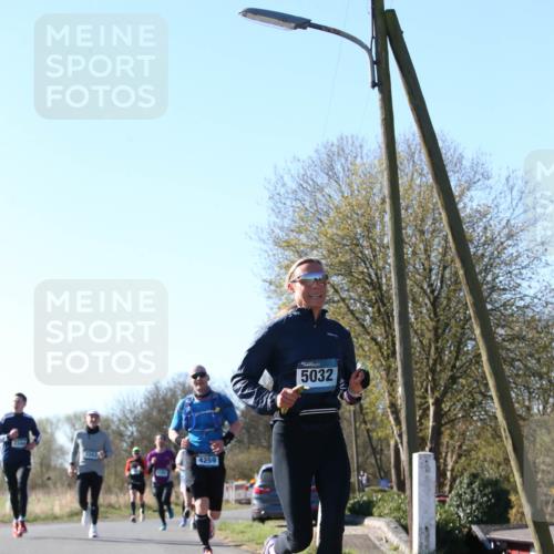 06.04.2025 - 44. Internationalen Wilhelmsburger Insellauf Jannik Wohlers http://msf.ph/oto/7621411 06.04.2025 10:12:38 Laufen 4259, 5032 meine-sportfotos.de