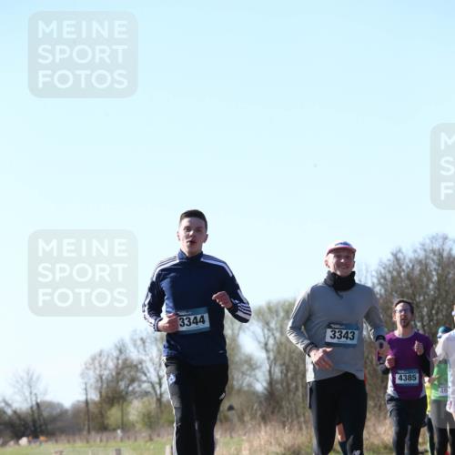 06.04.2025 - 44. Internationalen Wilhelmsburger Insellauf Jannik Wohlers http://msf.ph/oto/7621418 06.04.2025 10:12:40 Laufen 3344, 3343, 4385 meine-sportfotos.de