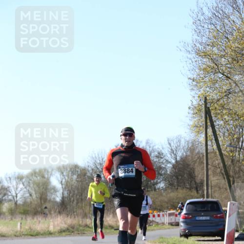06.04.2025 - 44. Internationalen Wilhelmsburger Insellauf Jannik Wohlers http://msf.ph/oto/7621442 06.04.2025 10:12:45 Laufen 4454, 3884, 31, 4323 meine-sportfotos.de