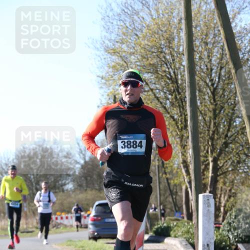06.04.2025 - 44. Internationalen Wilhelmsburger Insellauf Jannik Wohlers http://msf.ph/oto/7621449 06.04.2025 10:12:47 Laufen 3884 meine-sportfotos.de