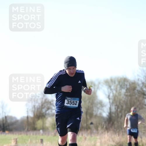 06.04.2025 - 44. Internationalen Wilhelmsburger Insellauf Jannik Wohlers http://msf.ph/oto/7621468 06.04.2025 10:13:00 Laufen 3552 meine-sportfotos.de
