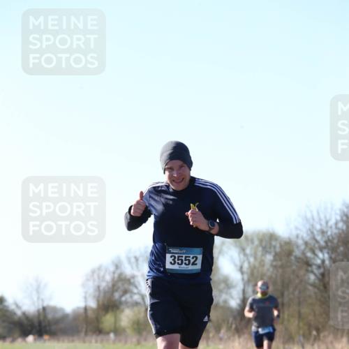 06.04.2025 - 44. Internationalen Wilhelmsburger Insellauf Jannik Wohlers http://msf.ph/oto/7621473 06.04.2025 10:13:01 Laufen 3552 meine-sportfotos.de