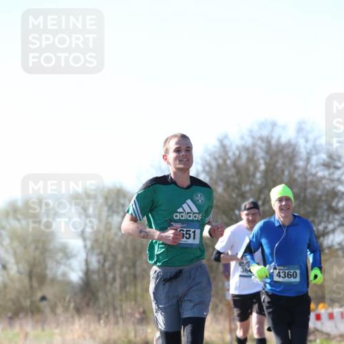 06.04.2025 - 44. Internationalen Wilhelmsburger Insellauf Jannik Wohlers http://msf.ph/oto/7621541 06.04.2025 10:13:28 Laufen 651, 364, 4360 meine-sportfotos.de