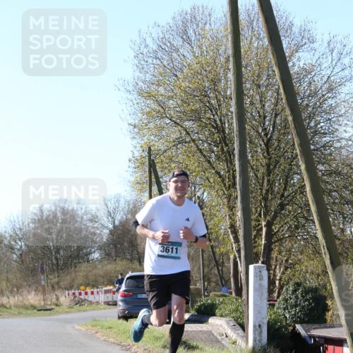 06.04.2025 - 44. Internationalen Wilhelmsburger Insellauf Jannik Wohlers http://msf.ph/oto/7621550 06.04.2025 10:13:32 Laufen 3611 meine-sportfotos.de