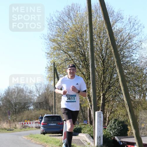 06.04.2025 - 44. Internationalen Wilhelmsburger Insellauf Jannik Wohlers http://msf.ph/oto/7621552 06.04.2025 10:13:32 Laufen 31, 4323, 3611 meine-sportfotos.de