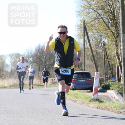06.04.2025 - 44. Internationalen Wilhelmsburger Insellauf Jannik Wohlers http://msf.ph/oto/7621583 06.04.2025 10:14:08 Laufen 2023, 5206, 438, 31, 6223 meine-sportfotos.de