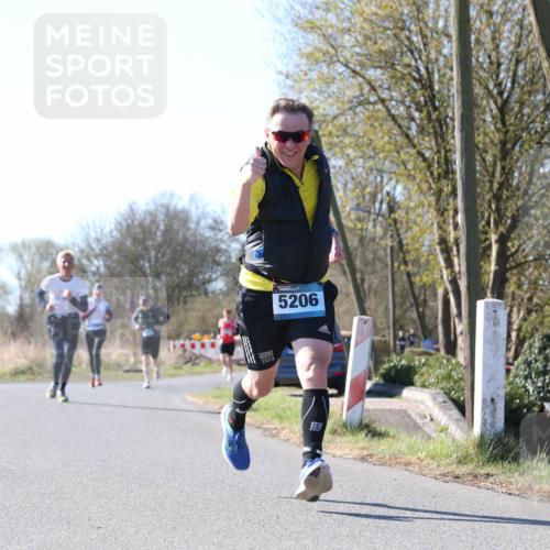 06.04.2025 - 44. Internationalen Wilhelmsburger Insellauf Jannik Wohlers http://msf.ph/oto/7621586 06.04.2025 10:14:08 Laufen 2023, 5206 meine-sportfotos.de