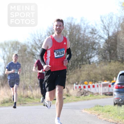 06.04.2025 - 44. Internationalen Wilhelmsburger Insellauf Jannik Wohlers http://msf.ph/oto/7621604 06.04.2025 10:14:19 Laufen 3624, 31, 4321 meine-sportfotos.de