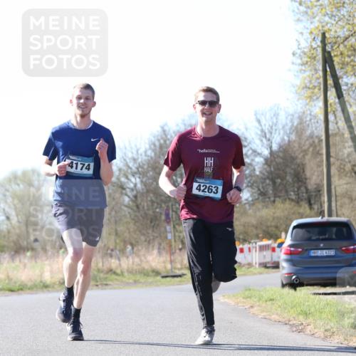 06.04.2025 - 44. Internationalen Wilhelmsburger Insellauf Jannik Wohlers http://msf.ph/oto/7621618 06.04.2025 10:14:25 Laufen 4174, 4263, 31, 4323 meine-sportfotos.de