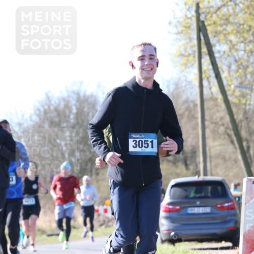 06.04.2025 - 44. Internationalen Wilhelmsburger Insellauf Jannik Wohlers http://msf.ph/oto/7621662 06.04.2025 10:14:50 Laufen 5108, 3051 meine-sportfotos.de