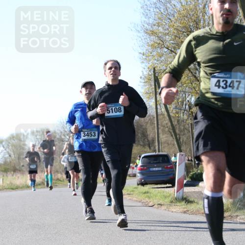 06.04.2025 - 44. Internationalen Wilhelmsburger Insellauf Jannik Wohlers http://msf.ph/oto/7621683 06.04.2025 10:14:53 Laufen 4413, 3453, 5108, 31, 4323, 4347 meine-sportfotos.de