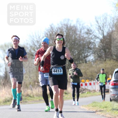 06.04.2025 - 44. Internationalen Wilhelmsburger Insellauf Jannik Wohlers http://msf.ph/oto/7621691 06.04.2025 10:14:55 Laufen 3, 41, 352, 4413, 0, 31, 4321 meine-sportfotos.de