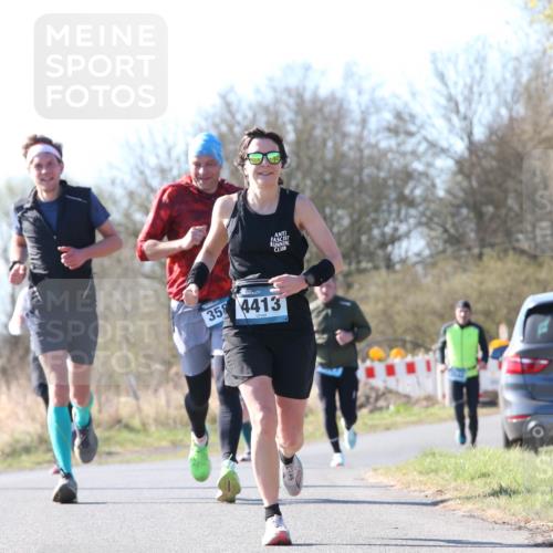 06.04.2025 - 44. Internationalen Wilhelmsburger Insellauf Jannik Wohlers http://msf.ph/oto/7621693 06.04.2025 10:14:55 Laufen 3741, 35, 4413, 31, 4321 meine-sportfotos.de