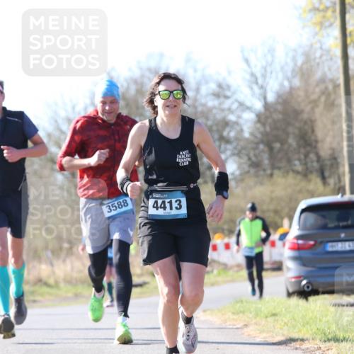 06.04.2025 - 44. Internationalen Wilhelmsburger Insellauf Jannik Wohlers http://msf.ph/oto/7621698 06.04.2025 10:14:56 Laufen 3588, 4413 meine-sportfotos.de