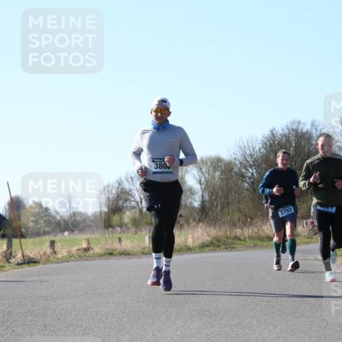 06.04.2025 - 44. Internationalen Wilhelmsburger Insellauf Jannik Wohlers http://msf.ph/oto/7621724 06.04.2025 10:15:01 Laufen 380, 3793, 57, 3 meine-sportfotos.de