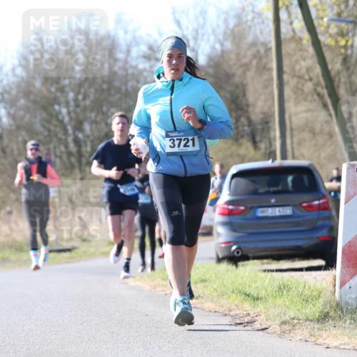 06.04.2025 - 44. Internationalen Wilhelmsburger Insellauf Jannik Wohlers http://msf.ph/oto/7621743 06.04.2025 10:15:07 Laufen 3721, 31, 4329 meine-sportfotos.de