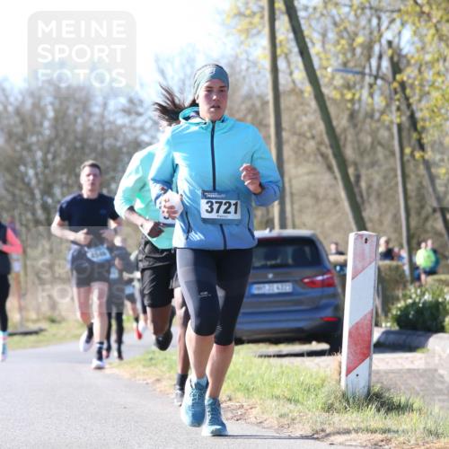 06.04.2025 - 44. Internationalen Wilhelmsburger Insellauf Jannik Wohlers http://msf.ph/oto/7621746 06.04.2025 10:15:08 Laufen 3721 meine-sportfotos.de