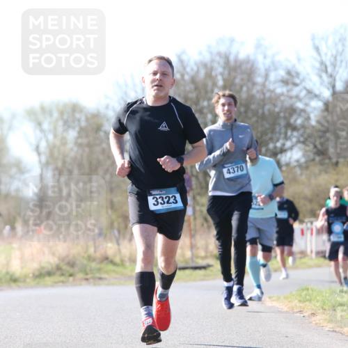 06.04.2025 - 44. Internationalen Wilhelmsburger Insellauf Jannik Wohlers http://msf.ph/oto/7621789 06.04.2025 10:15:18 Laufen 3323, 4370, 31, 4321 meine-sportfotos.de