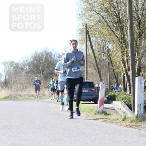 06.04.2025 - 44. Internationalen Wilhelmsburger Insellauf Jannik Wohlers http://msf.ph/oto/7621797 06.04.2025 10:15:21 Laufen 36, 4370, 4321 meine-sportfotos.de