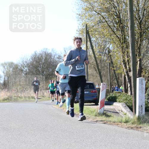 06.04.2025 - 44. Internationalen Wilhelmsburger Insellauf Jannik Wohlers http://msf.ph/oto/7621798 06.04.2025 10:15:21 Laufen 4370, 4321 meine-sportfotos.de
