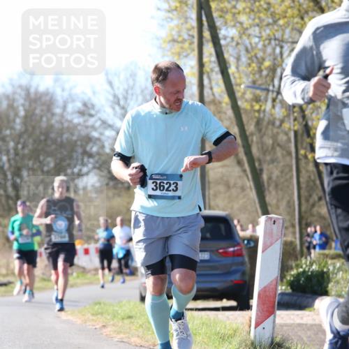 06.04.2025 - 44. Internationalen Wilhelmsburger Insellauf Jannik Wohlers http://msf.ph/oto/7621802 06.04.2025 10:15:23 Laufen 3623, 4370 meine-sportfotos.de